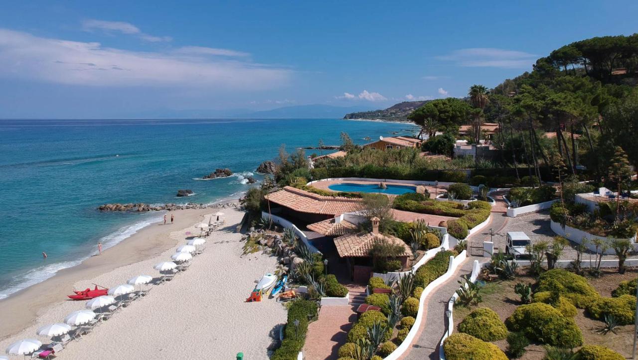 Hotel Porto Pirgos Parghelia Exterior photo