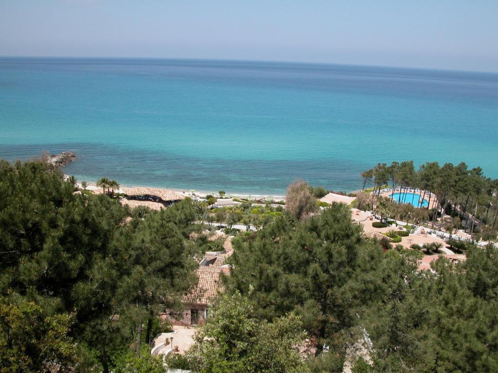 Hotel Porto Pirgos Parghelia Exterior photo